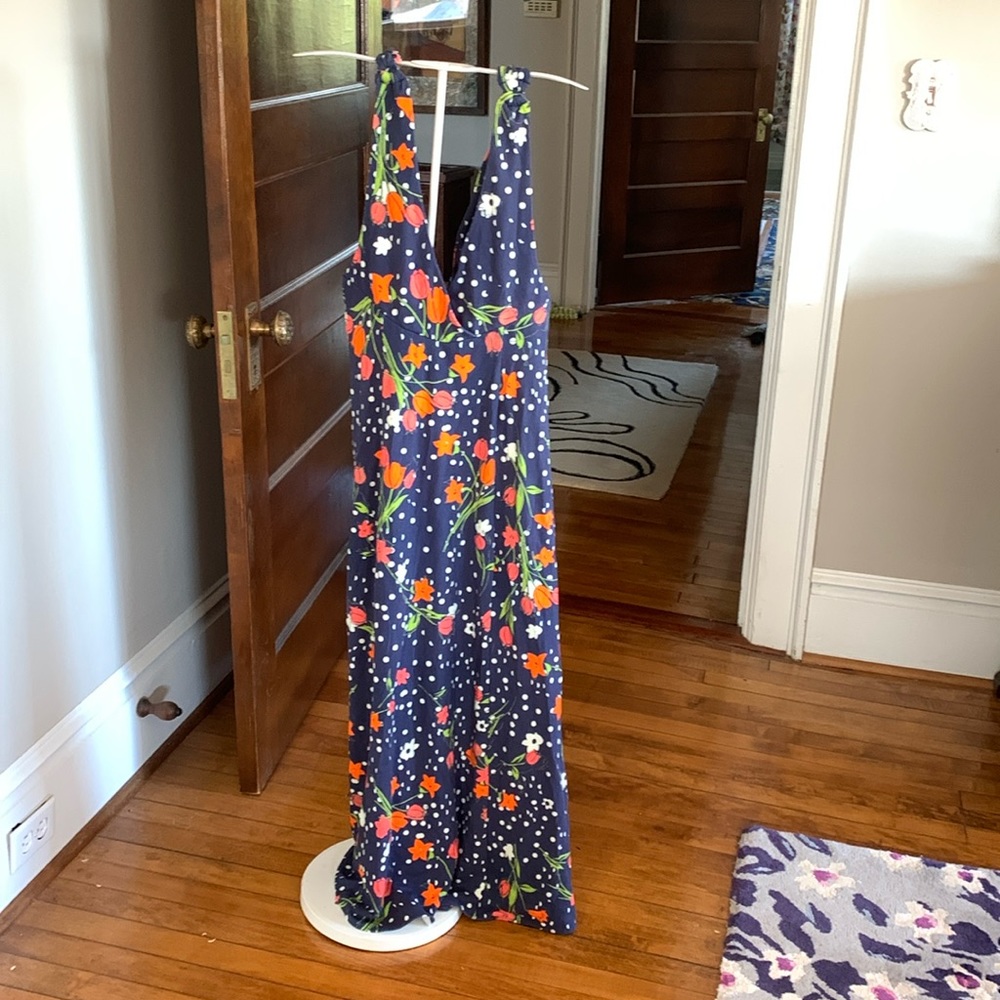 Free oeoplefloral midi. Bought at sample sale. NWOT